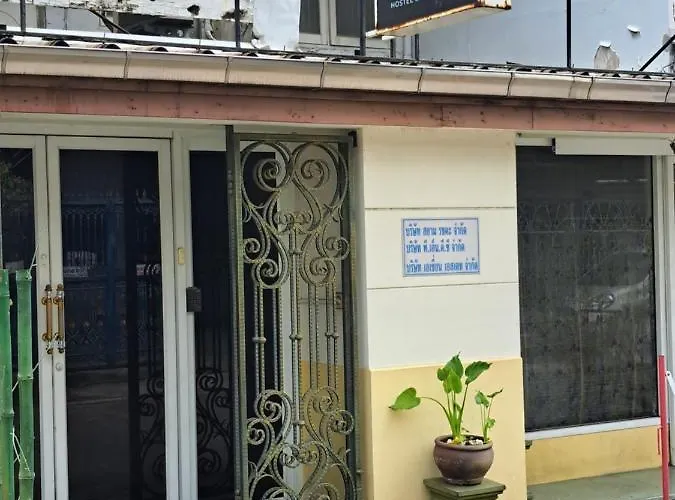 Albergue Sura Near Mrt Phra Ram 9