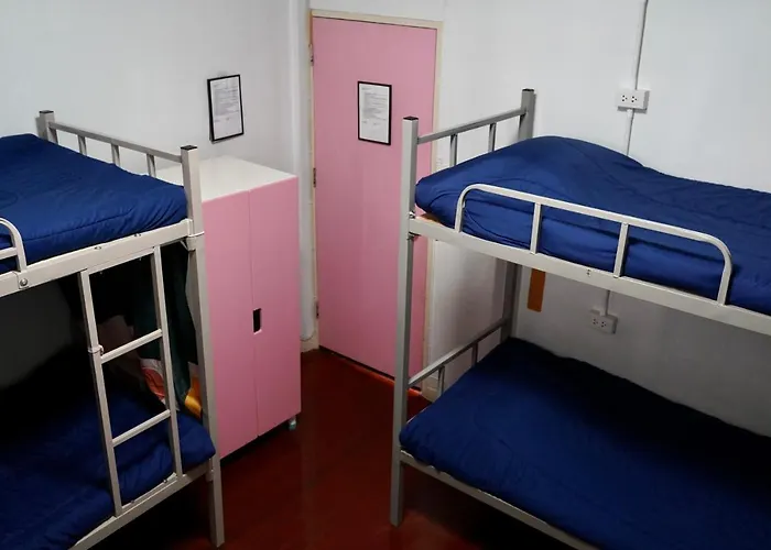 Albergue Sura Near Mrt Phra Ram 9 Banguecoque