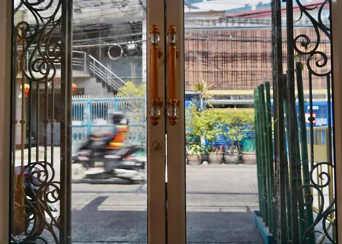 Albergue Sura Near Mrt Phra Ram 9 Banguecoque