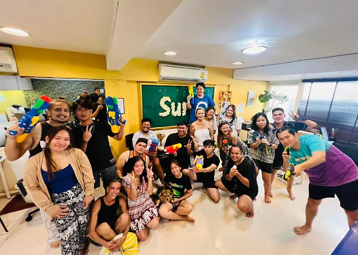 Sura Near Mrt Phra Ram 9 Albergue Banguecoque